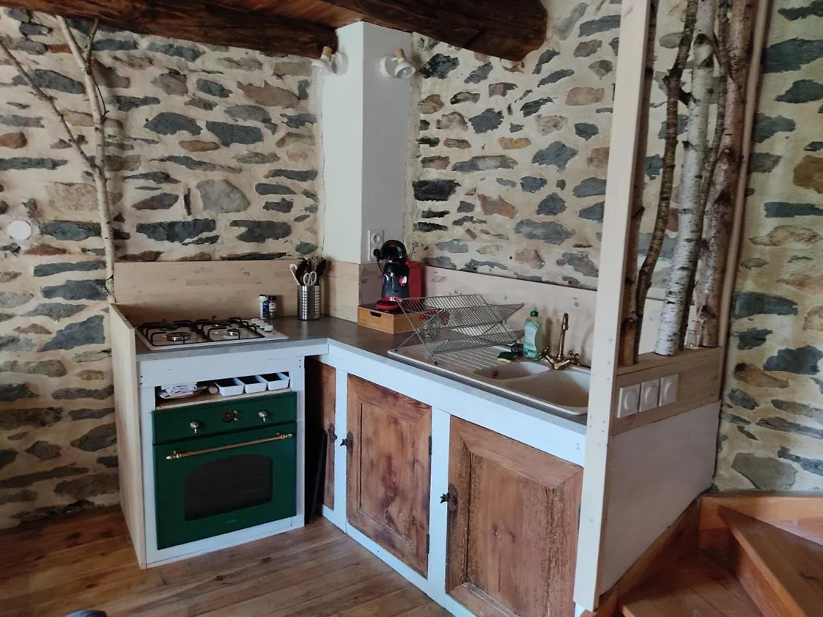 Gîte Le p'tit nid de Riouffreyt Le Pertuis France