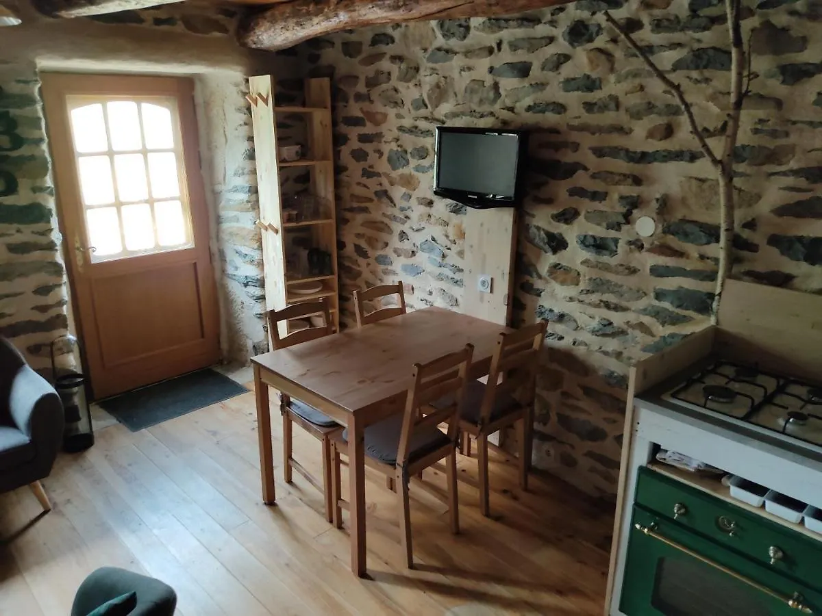 Casa vacanze Gite Le P'Tit Nid De Riouffreyt Le Pertuis
